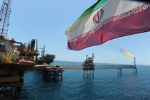 تانکر ترکرز: صادرات ۱۸ میلیون بشکه نفت ایران در ۵ روز گذشته پس از لغو محاصره دریایی