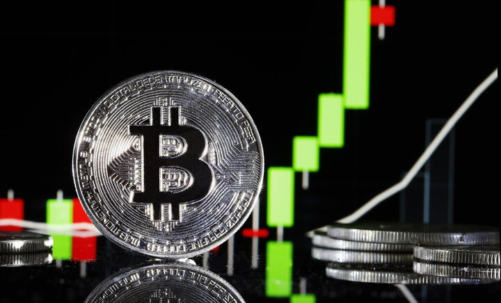 هشدار مودیز درباره احتمال سقوط بازار رمزارزها؛ بیتکوین و اتریوم در مسیر هفتگی نزولی هشدار مودیز درباره احتمال سقوط بازار رمزارزها؛ بیتکوین و اتریوم در مسیر هفتگی نزولی