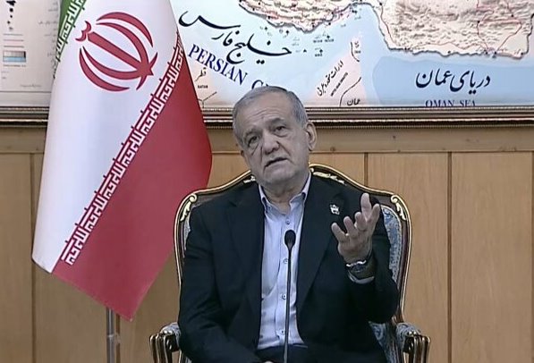 پزشکیان پیش از عزیمت به نیویورک : با قدرت از مواضع ایران در مجامع بین‌المللی دفاع خواهیم کرد