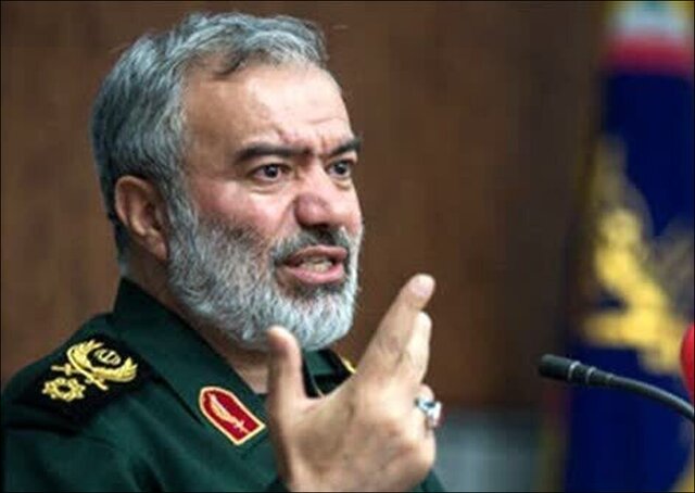 سردار فدوی: پاسداری از انقلاب موکول به یک وجه خاص نیست سردار فدوی: پاسداری از انقلاب موکول به یک وجه خاص نیست