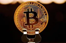 قیمت بیت‌کوین در آستانه ۸۰ هزار دلار