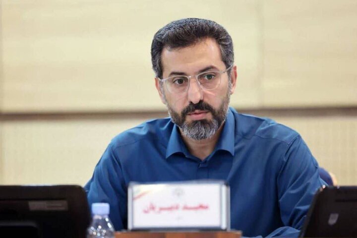جنجال بر سر حقوق ۵۵ میلیونی شهردار در جلسه شورای شهر مشهد جنجال بر سر حقوق ۵۵ میلیونی شهردار در جلسه شورای شهر مشهد