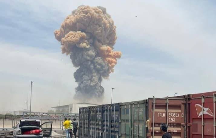 پرونده انفجار بندر شهید رجایی به دادگاه رفت؛ صدور کیفرخواست برای ۱۸ دستگاه دولتی و خصوصی پرونده انفجار بندر شهید رجایی به دادگاه رفت؛ صدور کیفرخواست برای ۱۸ دستگاه دولتی و خصوصی